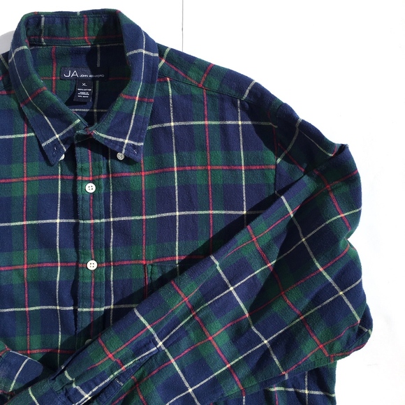 4/$20 Plaid Button Down Flannel sz XL - Picture 3 of 6